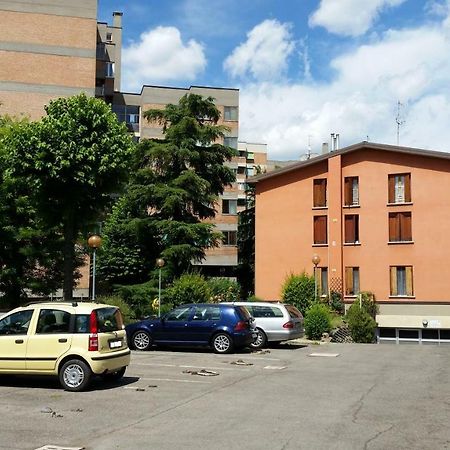 Bologna Studio Flat 111 Via Francesco Zanardi Villa Exteriör bild
